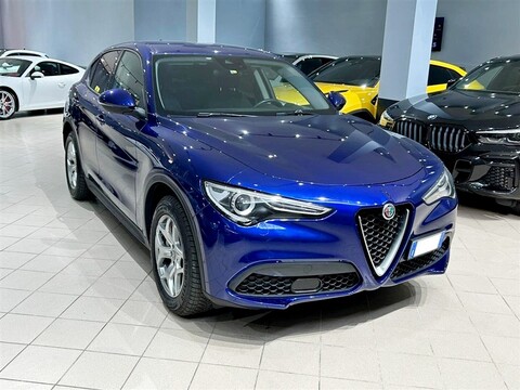 Alfa Romeo Stelvio 2.2 t Business Q4 190cv auto Diesel