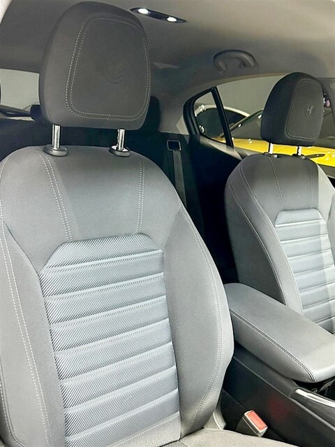 Alfa Romeo Stelvio 2.2 t Business Q4 190cv auto Diesel