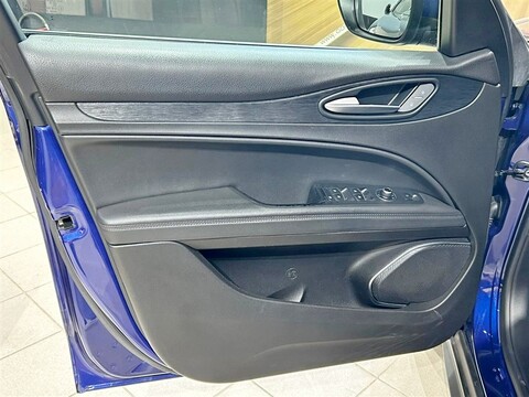 Alfa Romeo Stelvio 2.2 t Business Q4 190cv auto Diesel