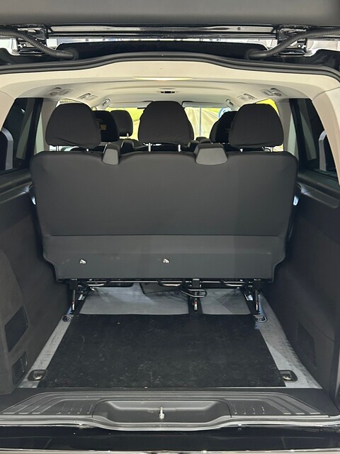Mercedes-Benz Vito Tourer Pro XL 116 CDI con solo 13000 km Diesel