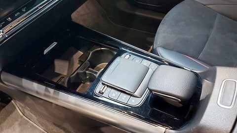 Mercedes-Benz GLA 200 D Automatic Premium AMG Diesel