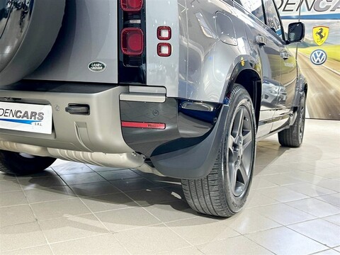 Land Rover Defender 110 3.0d i6 mhev SE awd 200cv auto Elettrica / Diesel