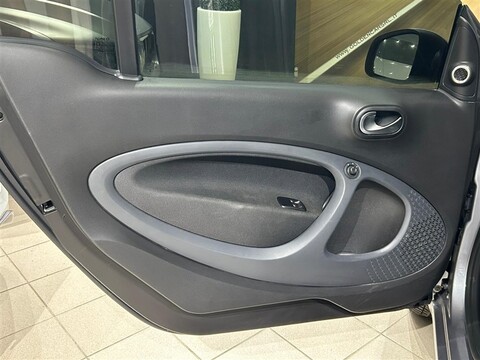 Smart Fortwo BRABUS 0.9 Turbo twinamic Xclusive Benzina
