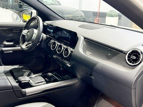 Mercedes-Benz GLA 200 d Premium auto Diesel