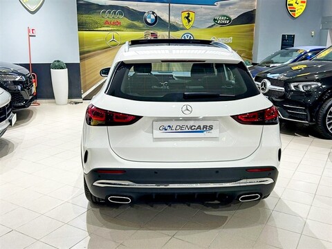 Mercedes-Benz GLA 200 d Premium auto Diesel