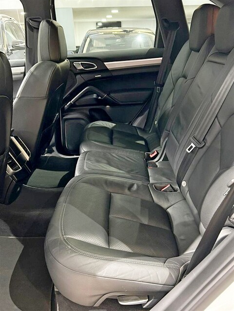 Porsche Cayenne 3.0D Tiptronic Diesel