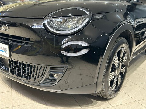 Fiat 600 1.2 hybrid 110cv auto Elettrica / Benzina