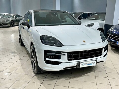 Porsche Cayenne Coupe 3.0 E-hybrid tiptronic Elettrica / Benzina