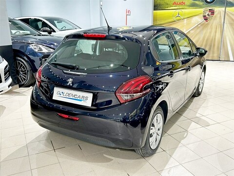 Peugeot 208 1.2 puretech Active Benzina