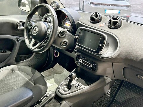 Smart Fortwo EQ pulse 22kw Elettrica