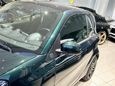 Smart Fortwo EQ pulse 22kw Elettrica