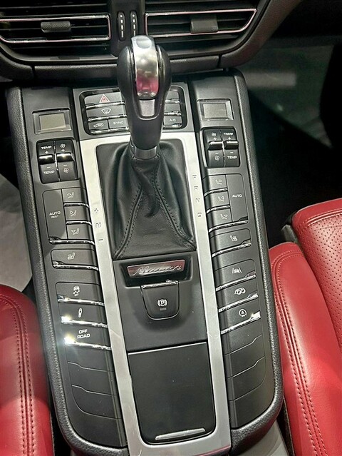 Porsche Macan 2.9 Turbo Da 440 Cv Benzina