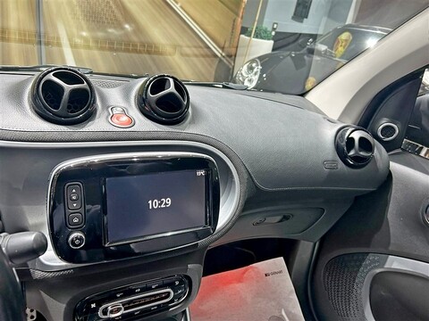 Smart Fortwo Cabrio 0.9 t Brabus 109cv twinamic Xclusive Benzina