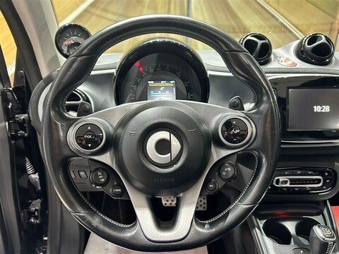 Smart Fortwo Cabrio 0.9 t Brabus 109cv twinamic Xclusive Benzina