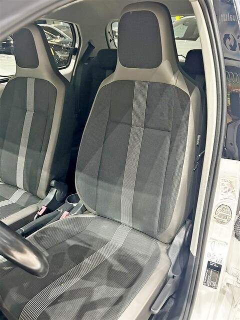 Volkswagen Up! 1.0 tsi High 90cv 5Pt Benzina