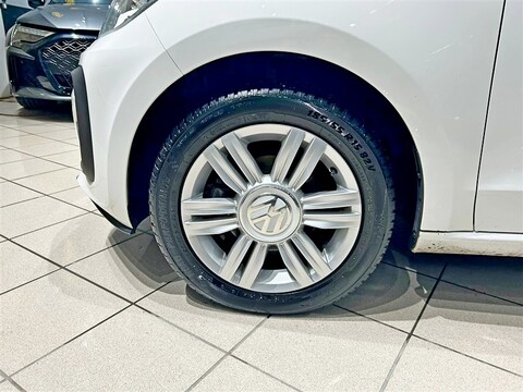 Volkswagen Up! 1.0 tsi High 90cv 5Pt Benzina