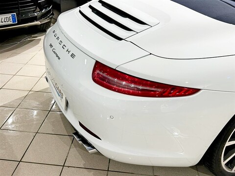 Porsche 911 3.4 cabrio da 349 Cv Benzina