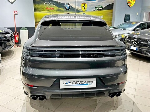 Porsche Cayenne Benzina