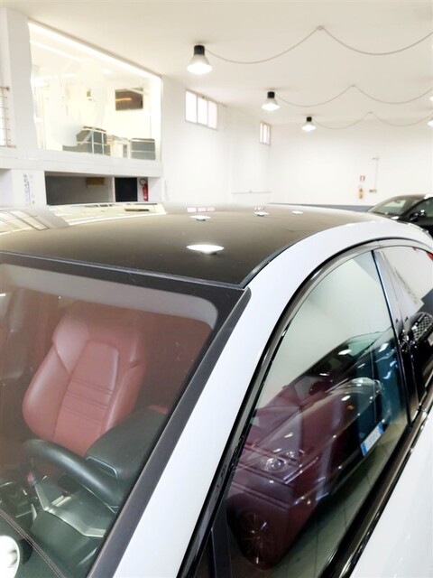 Porsche Cayenne Elettrica / Benzina