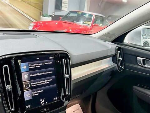 Volvo XC40 1.5 t5 phev Inscription auto my21 Elettrica / Benzina