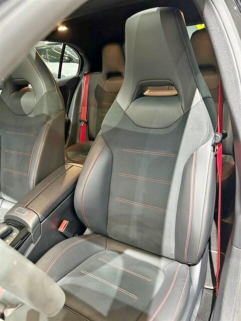 Mercedes-Benz A 45 AMG 45 + 4Matic Benzina