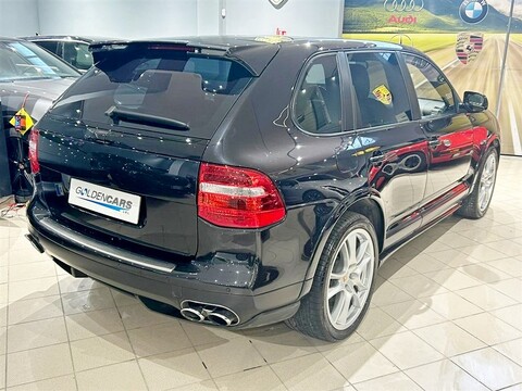 Porsche Cayenne 4.8 GTS da 405 Cv Benzina