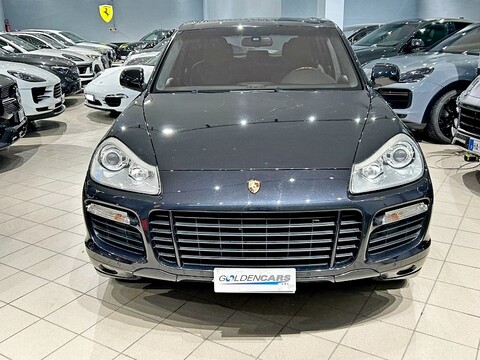 Porsche Cayenne 4.8 GTS da 405 Cv Benzina