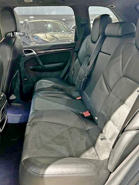 Porsche Cayenne 4.8 GTS da 405 Cv Benzina