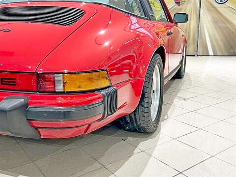 Porsche 911 3.2 Targa da 231 Cv Benzina