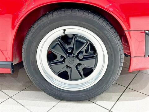 Porsche 911 3.2 Targa da 231 Cv Benzina