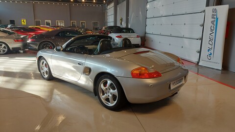 Porsche Boxster Benzina