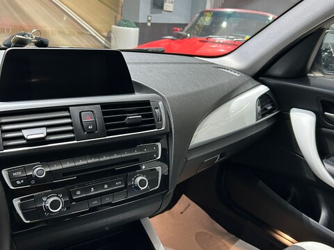 BMW 116 116D Urban Line ideale per neopatentati Diesel