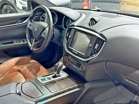 Maserati Ghibli 3.0 V6 ds 275cv auto Diesel