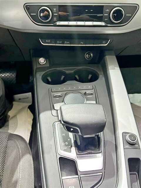 Audi A4 Avant Avant 35 2.0 tdi 150cv s-tronic Diesel