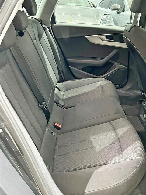 Audi A4 Avant Avant 35 2.0 tdi 150cv s-tronic Diesel