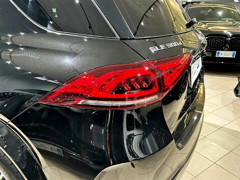 Mercedes-Benz GLE d mhev Premium 4matic auto Elettrica / Diesel