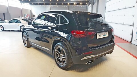Mercedes-Benz GLA 200 D Automatic GLA 200 d Premium AMG Line Diesel