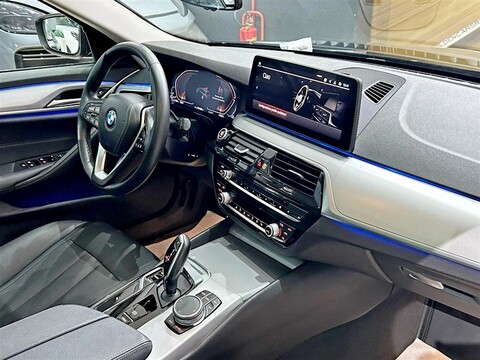 BMW 520 Mhev 48V Touring  business auto Elettrica / Diesel