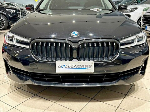 BMW 520 Mhev 48V Touring  business auto Elettrica / Diesel