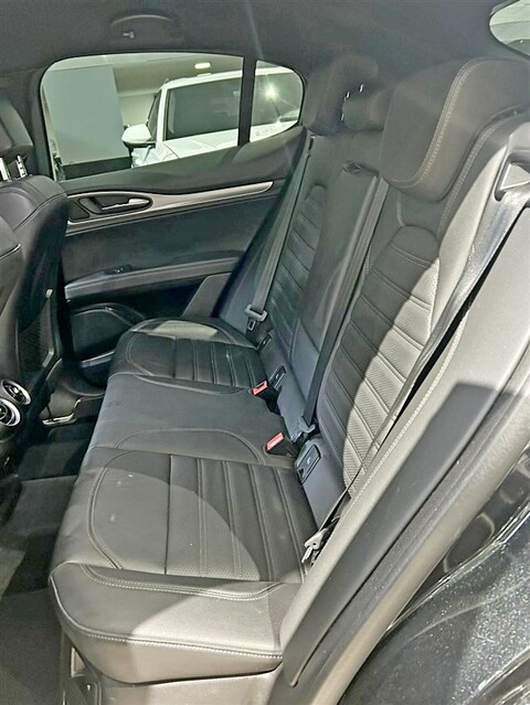 Alfa Romeo Stelvio Stelvio 2.2 Turbodiesel 210 CV AT8 Q4 Veloce Diesel