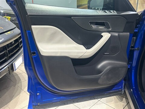 Jaguar F-PACE 3.0d V6 S awd 300cv auto Diesel