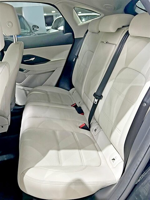 Jaguar E-Pace 2.0d i4 S mhev awd 163cv auto Elettrica / Diesel