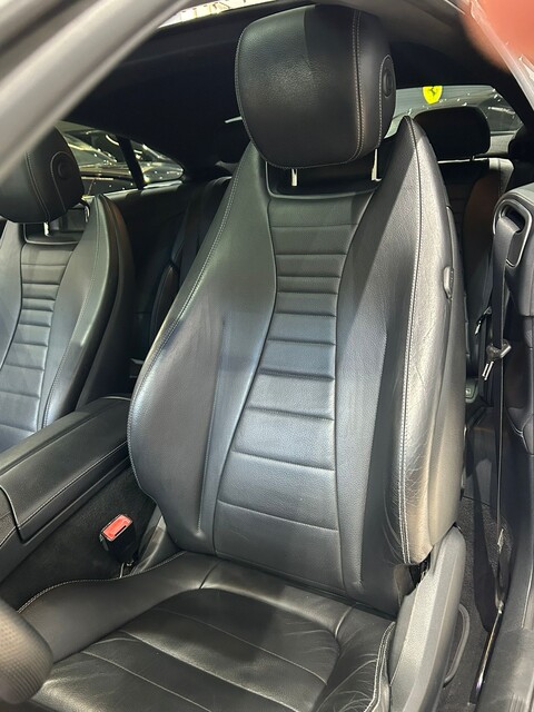 Mercedes-Benz E 220 Premium Diesel