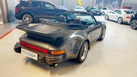 Porsche 911 3.3 turbo Cabrio con Power Kit Benzina