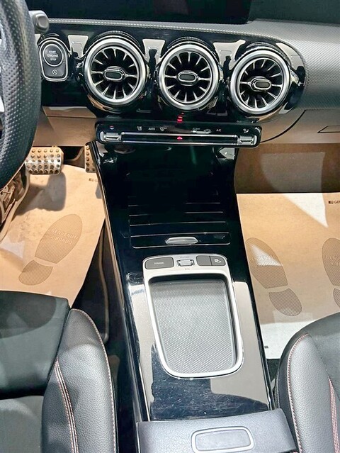 Mercedes-Benz A 180 d AMG Line Premium Plus auto Diesel