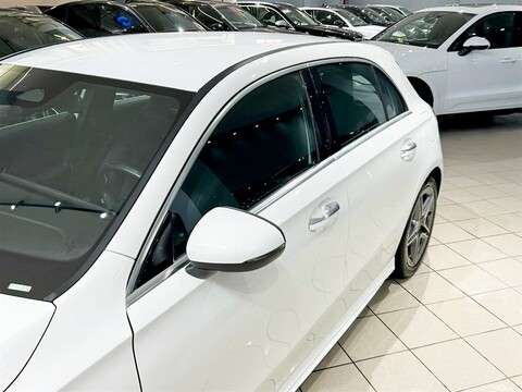 Mercedes-Benz A 180 d AMG Line Premium Plus auto Diesel