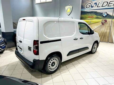 Fiat Doblo 1.5 D da 131 Cv con solo 3100 Km Diesel