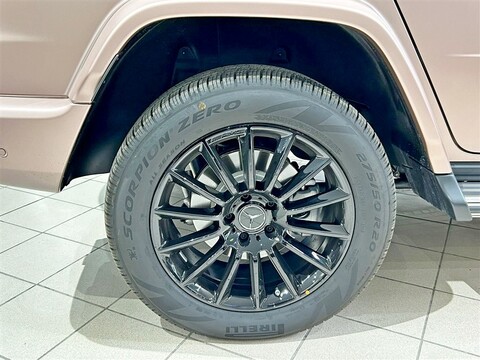 Mercedes-Benz Classe G AMG Line Stronger Than Diamonds 137/300 422cv auto Benzina