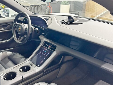 Porsche Taycan Sport Turismo Elettrica