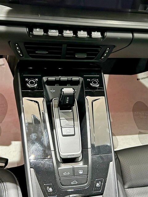 Porsche 992 Benzina